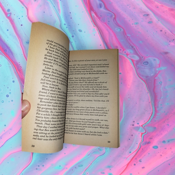 Elizabeth Gail and the Summer For Weddings - Picture 3 of 4